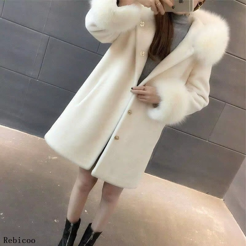 Women Winter Jacket Fake Fur Sheep Shearing Coat Fox Fur Collar Streetwear Thick Warm Outerwear Casual